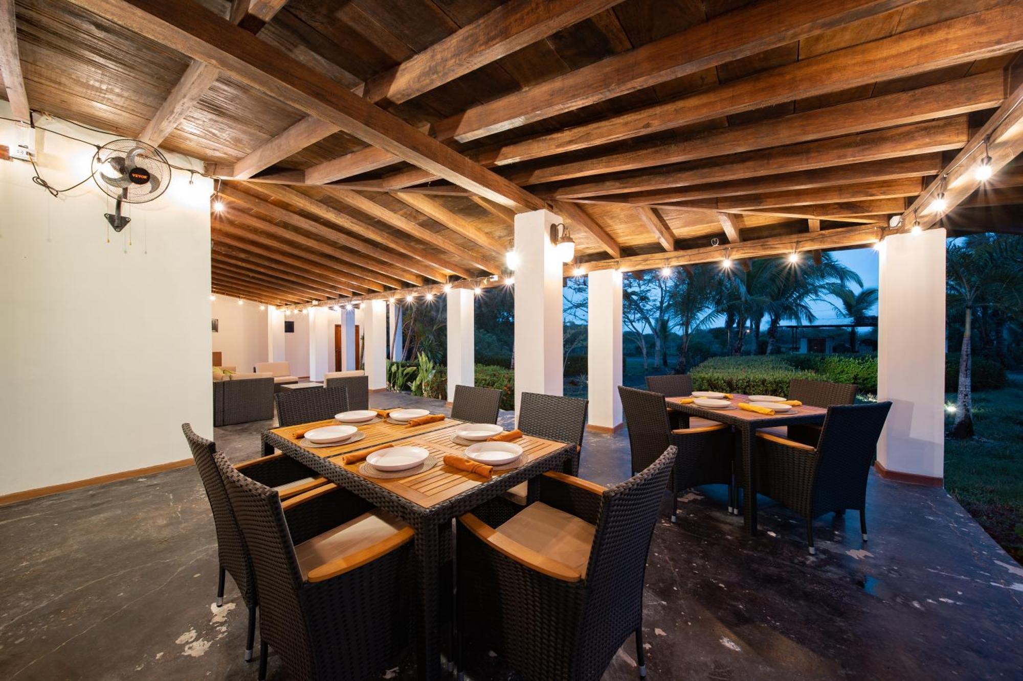 Zenquility Inn & Tavern Pedasi Town Luaran gambar