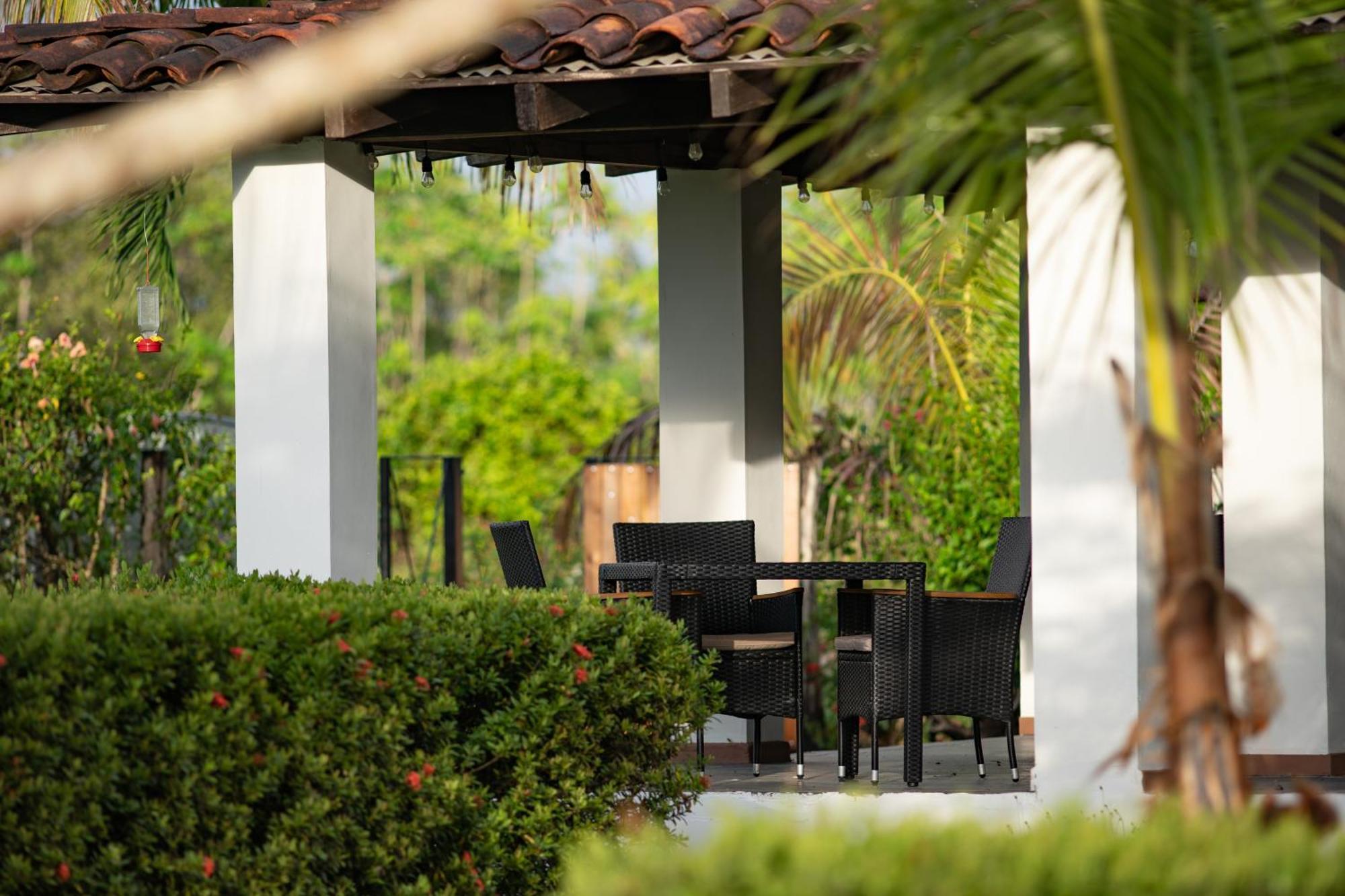 Zenquility Inn & Tavern Pedasi Town Luaran gambar