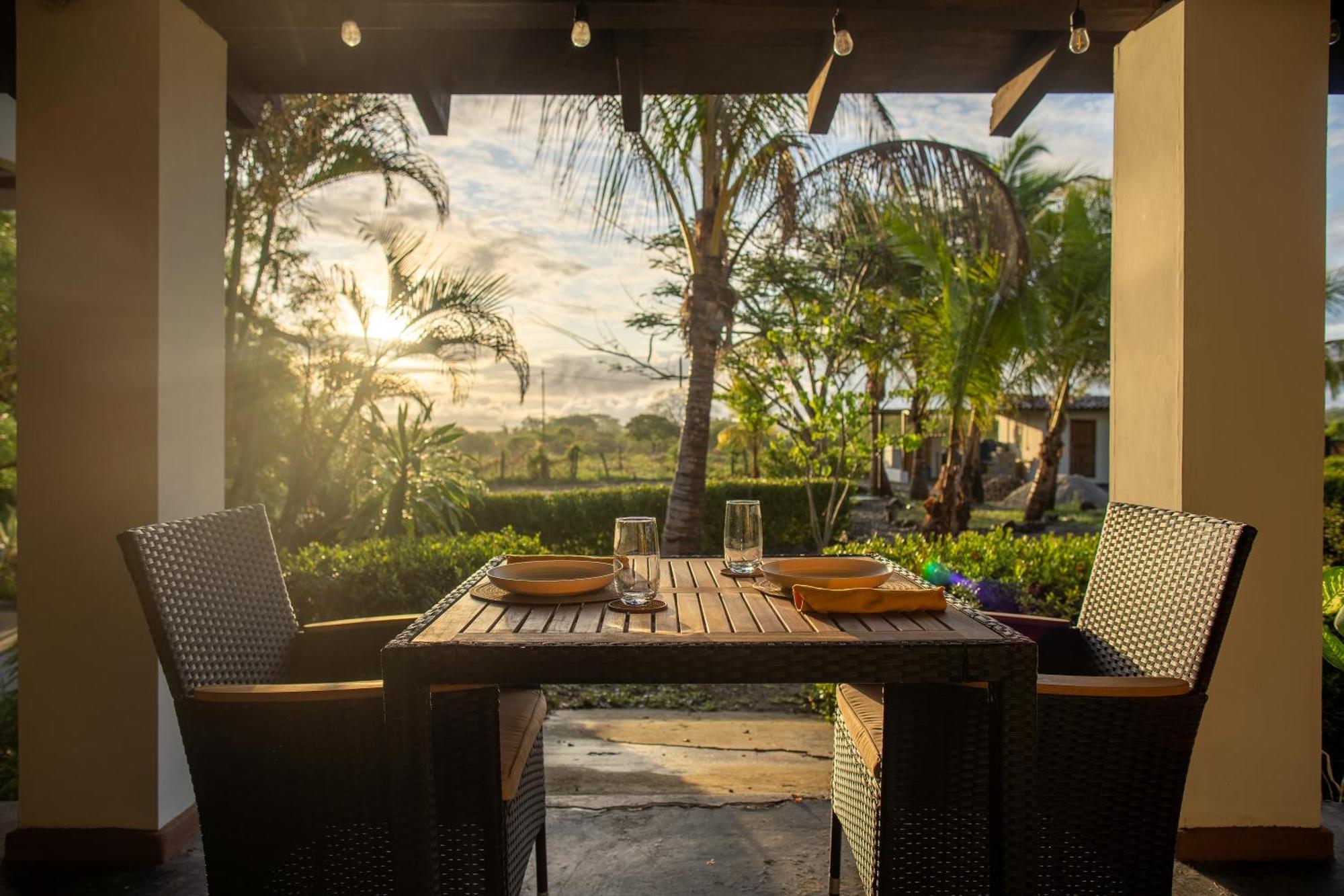 Zenquility Inn & Tavern Pedasi Town Luaran gambar